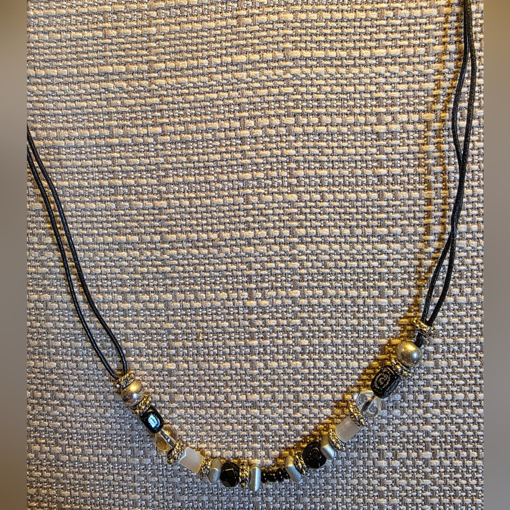 Geocube Black and Silver Beaded Necklace